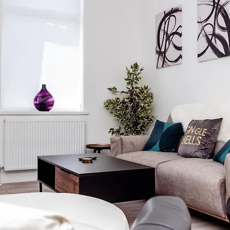 Brown Ball * Barrow-in-Furness