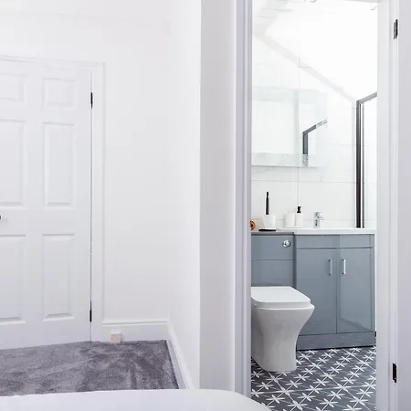 Brown Ball Feriehus *