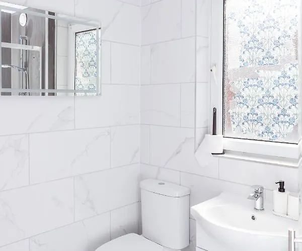 בית נופש Brown Ball