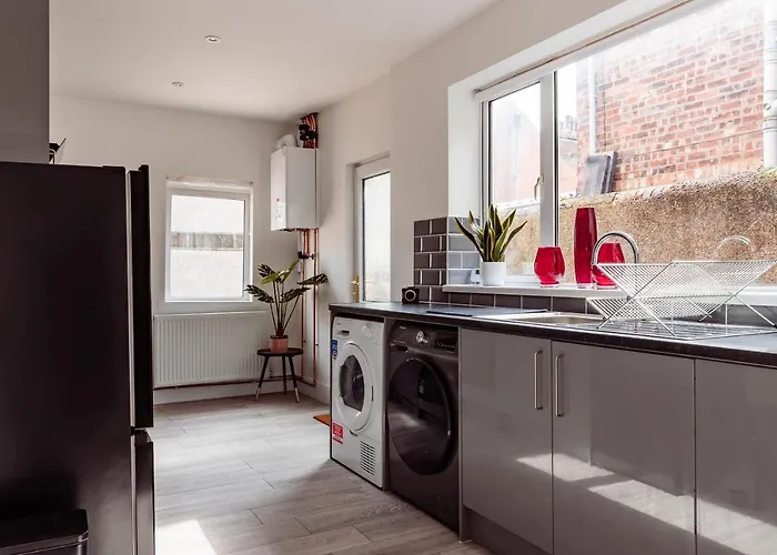 Brown Ball בית נופש *