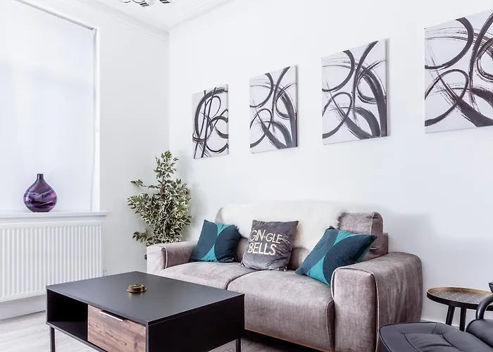 Brown Ball בית נופש *