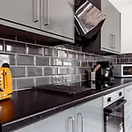 Brown Ball Σπίτι διακοπών