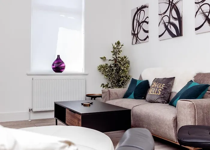 Brown Ball * Barrow-in-Furness