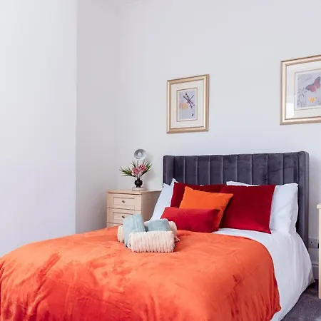 Дом отдыха Brown Ball