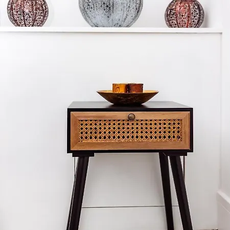 Brown Ball * Барроу-ин-Фернесс